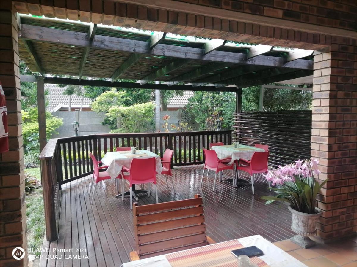 Duneside Guest House Richards Bay Exterior photo